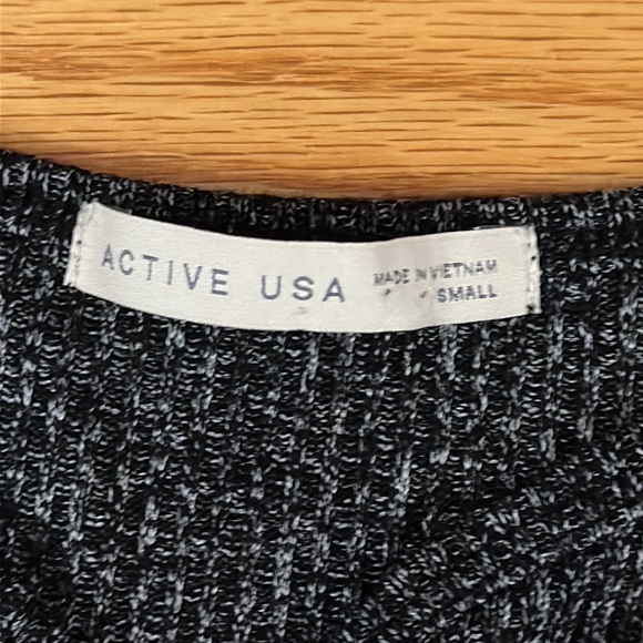 🌺 Hollister High Rise Skinny Jeans Sz 27 with bonus Body Suit Top SzM - Picture 10 of 12